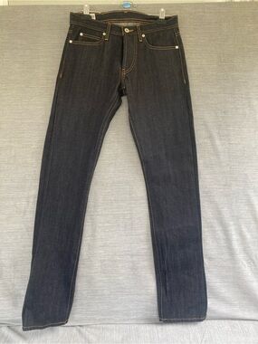 Men’s united stock dry good jeans Canada
